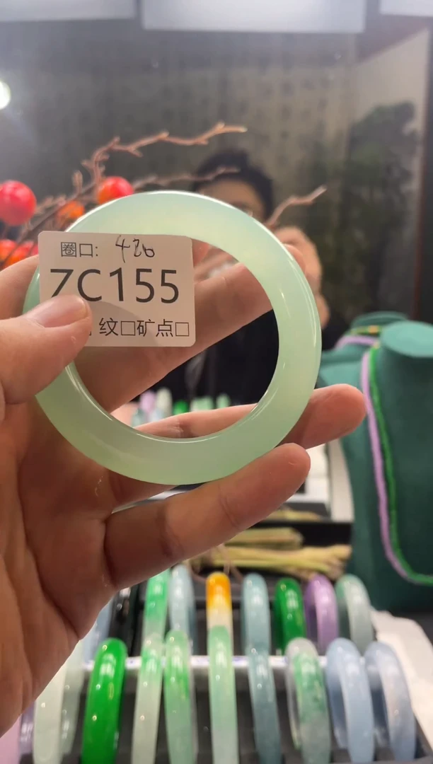 强子石英岩手镯ZC155