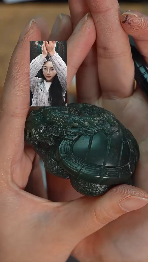 未镶嵌和田玉把件杨*若雨臣品质回血