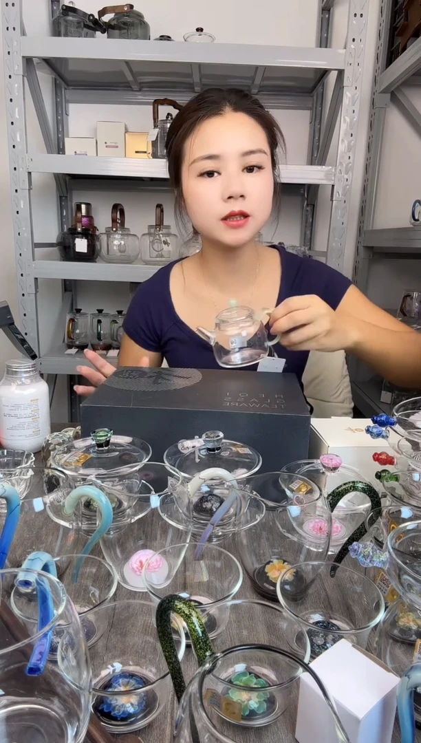 水晶玻璃无盖款禾器  言卿壶 浅玉色
