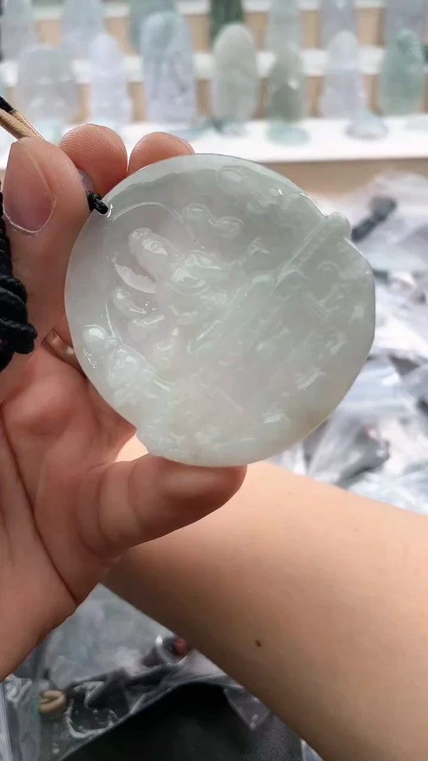 翡翠未镶嵌颈饰..../5/29/ 375