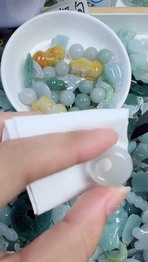 散珠翡翠557号链接，A货翡翠