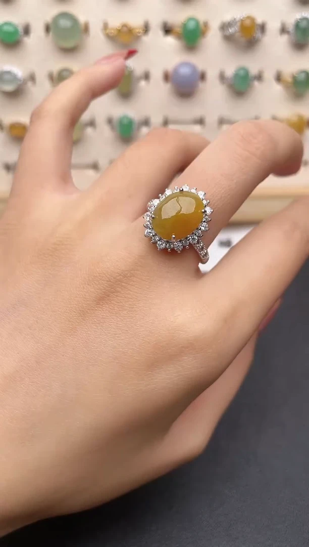 【闪购商品】翡翠戒指银S925镶嵌一物一证一礼盒