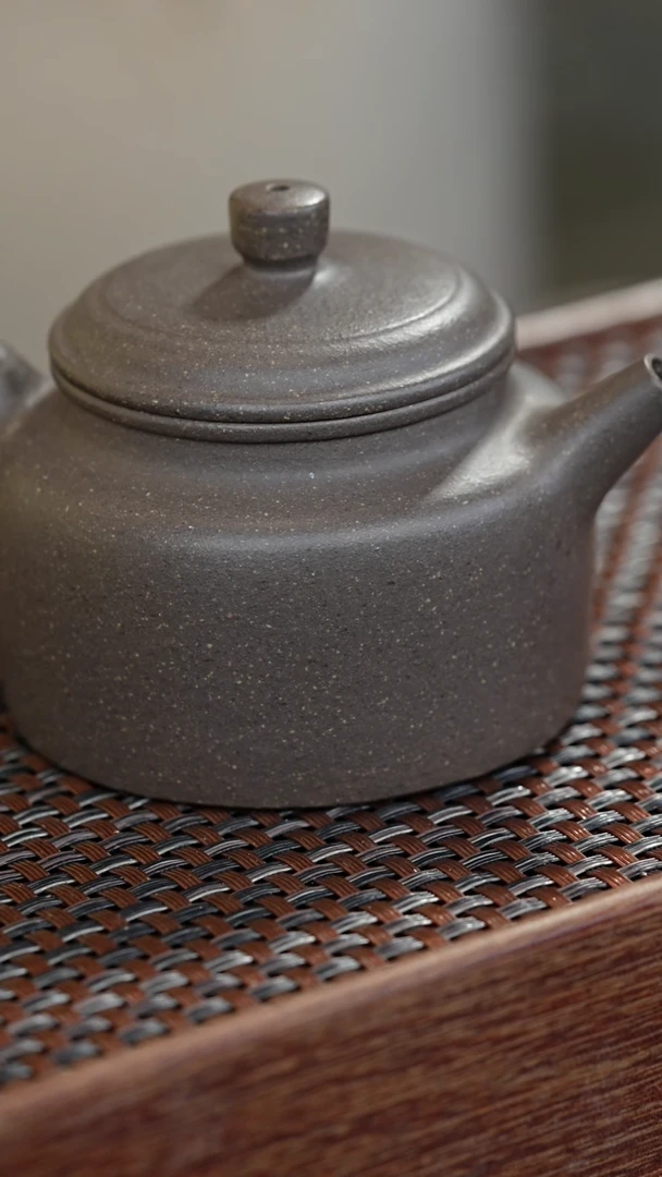 【闪购商品】德中原矿青灰段泥120CC