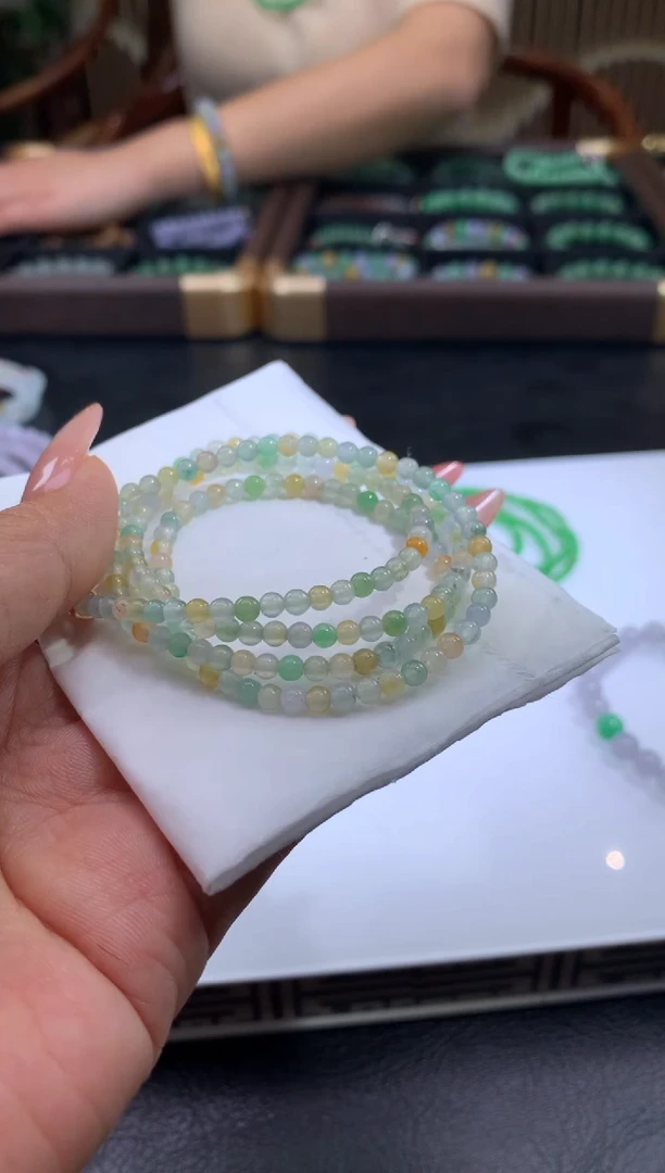 未镶嵌定制翡翠随**吧翡翠