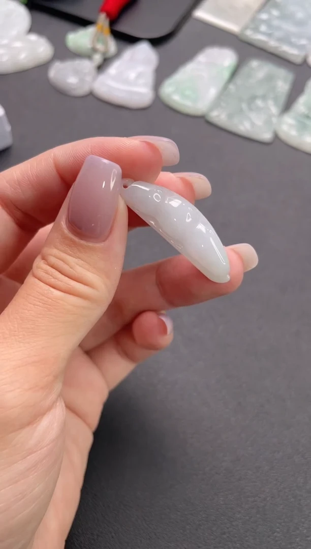 吊坠(不含链)未镶嵌翡翠1