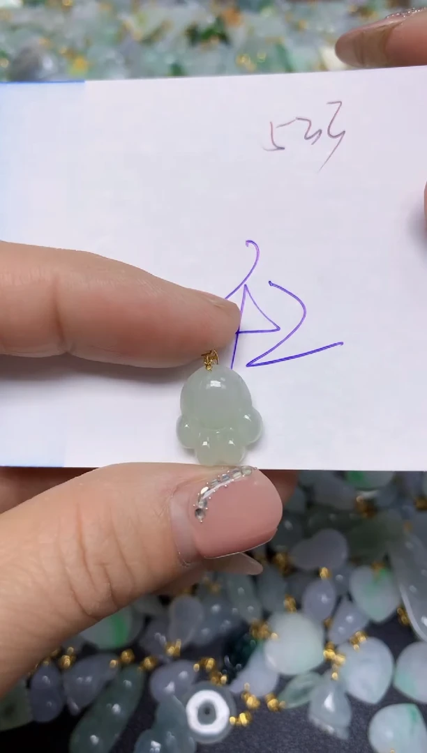 【闪购商品】翡翠挂件18K金镶嵌 天然翡翠A货