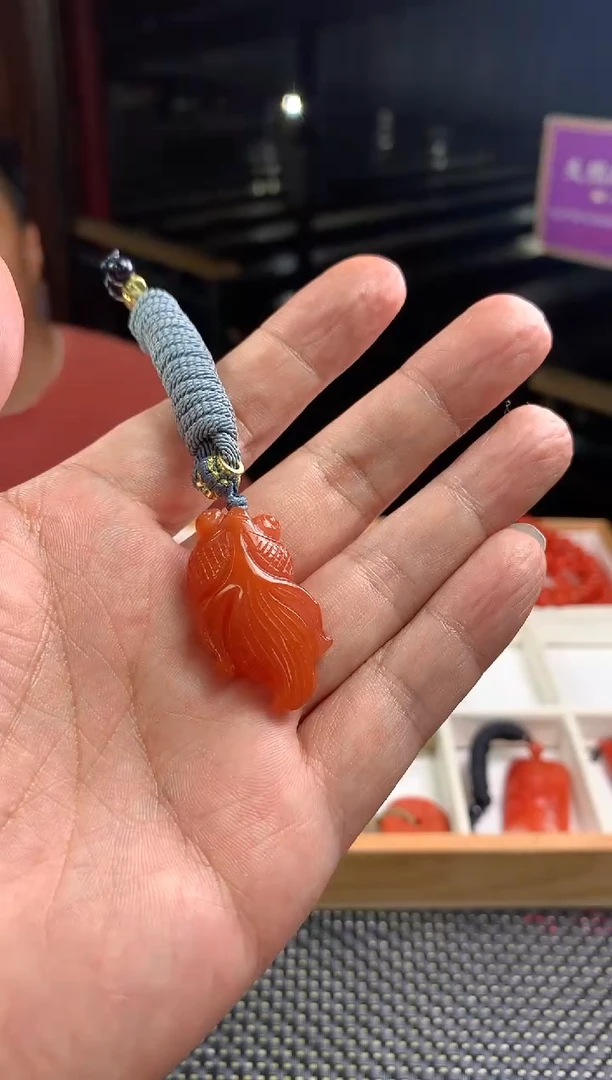 南红玛瑙未镶嵌颈饰--25406