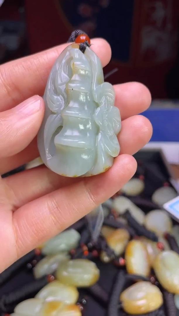 颈饰未镶嵌和田玉123