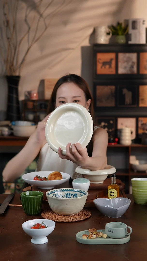 陶瓷奶油风6寸墩墩甜品盘  微瑕 凑满20发货