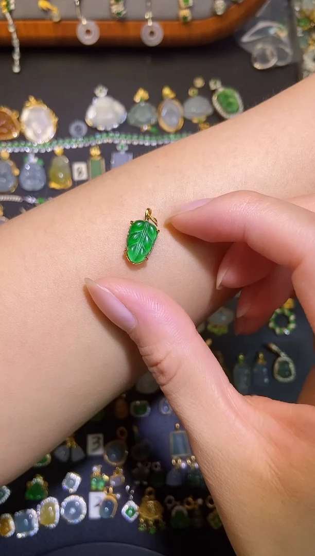 翡翠银S925镶嵌吊坠(不含链)天然a货翡翠