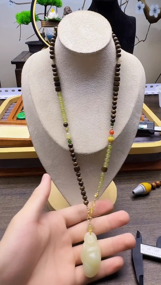 和田玉14K金镶嵌颈饰X42