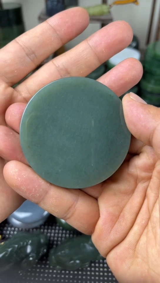 和田玉未镶嵌珠宝半成品镯芯