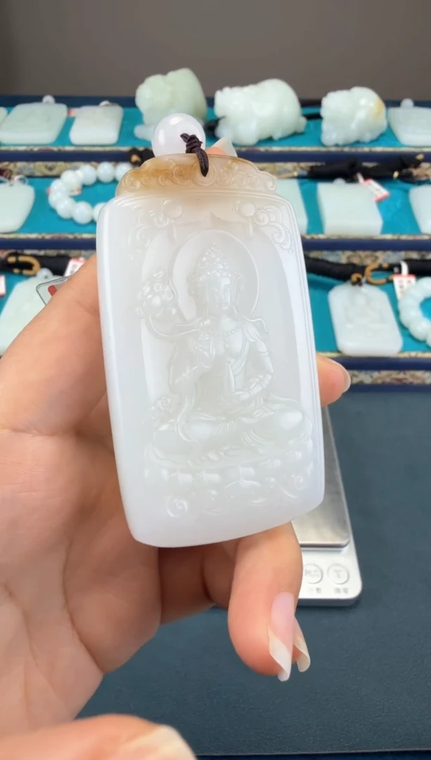 颈饰未镶嵌和田玉1
