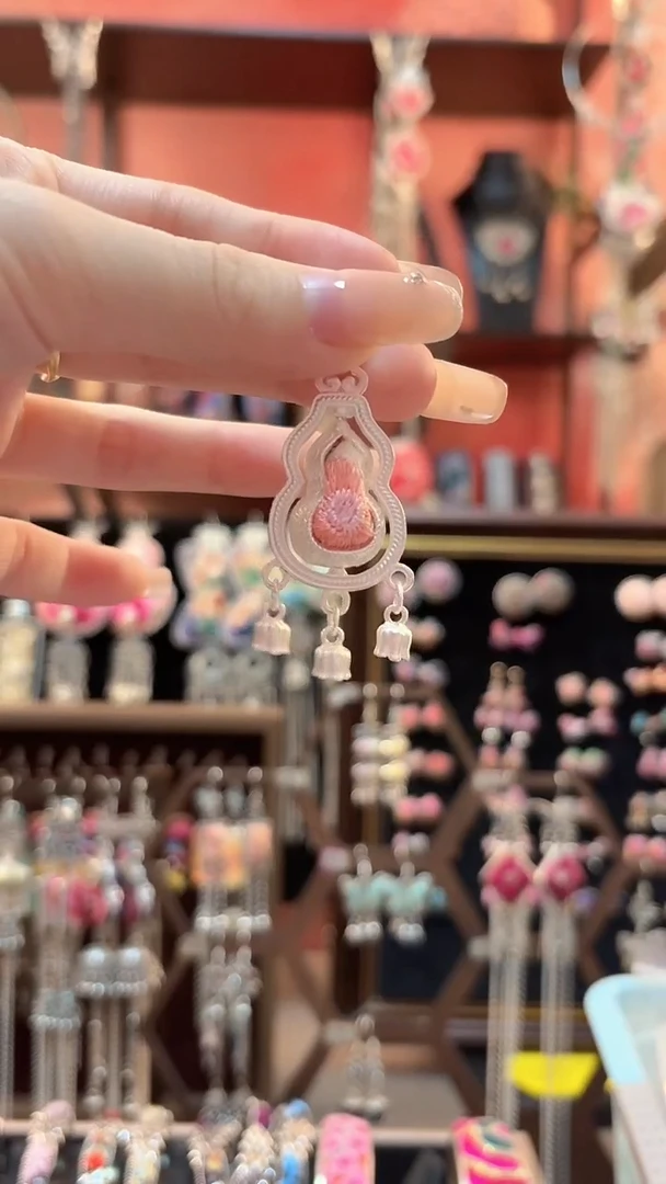 织绣 云织谣民族风精美饰品   19