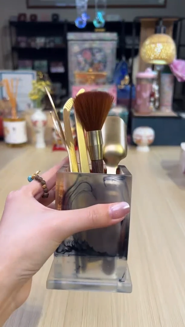 107崖柏六君子