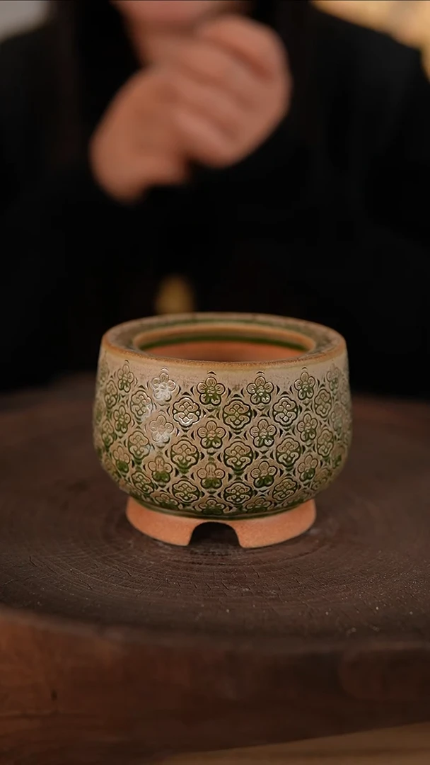 【闪购商品】红陶1-26-315默认有瑕口5.5