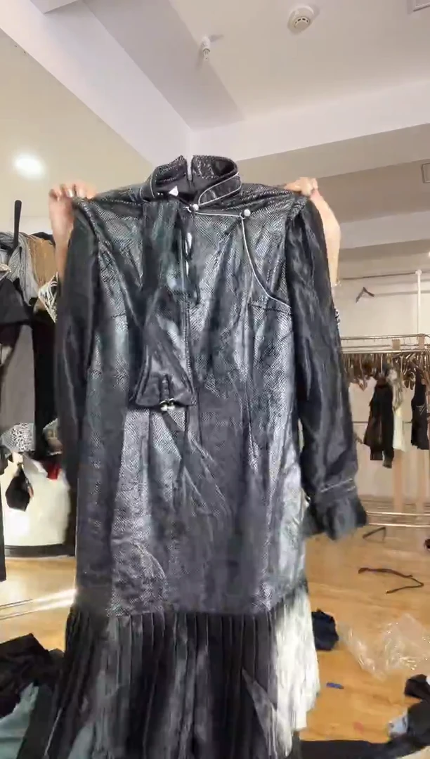 礼服裙 L码   115斤以里