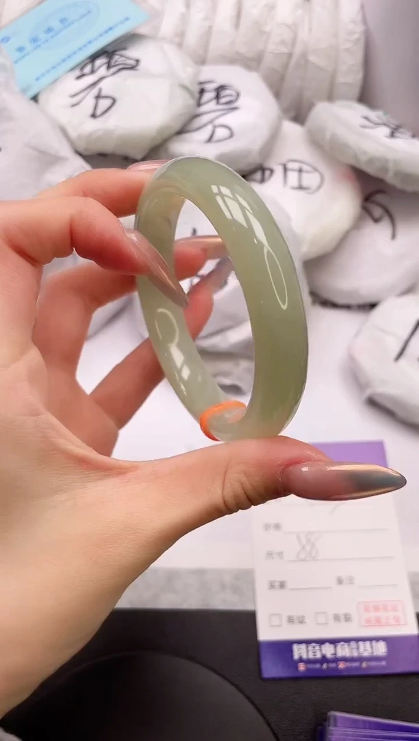 【闪购商品】和田玉手镯未镶嵌21K323-57