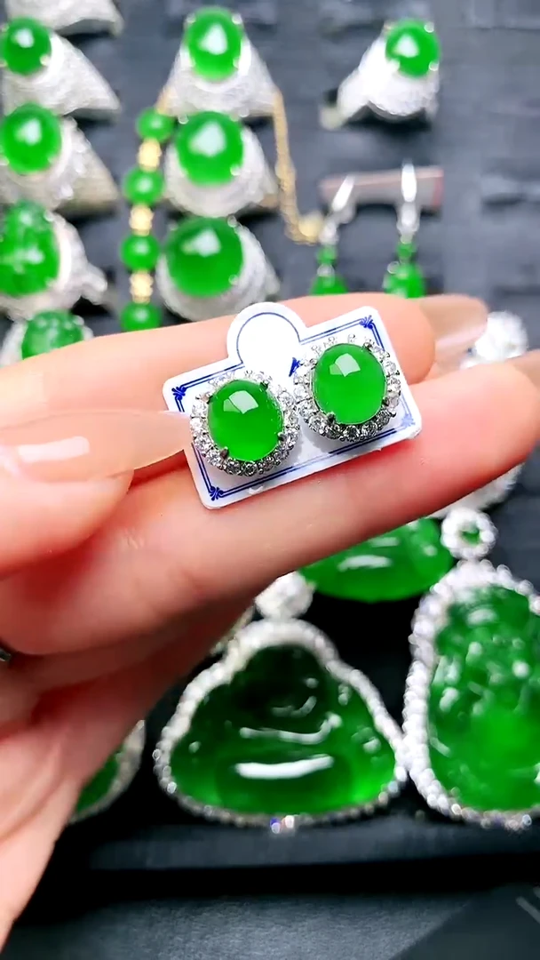 【闪购商品】翡翠耳钉银S925镶嵌蛋面耳钉