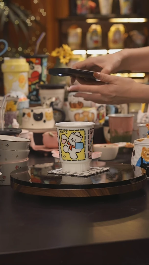 景德镇釉下彩绘设计师款式陶瓷
