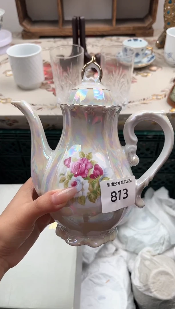 瓷片欣****冉D         813