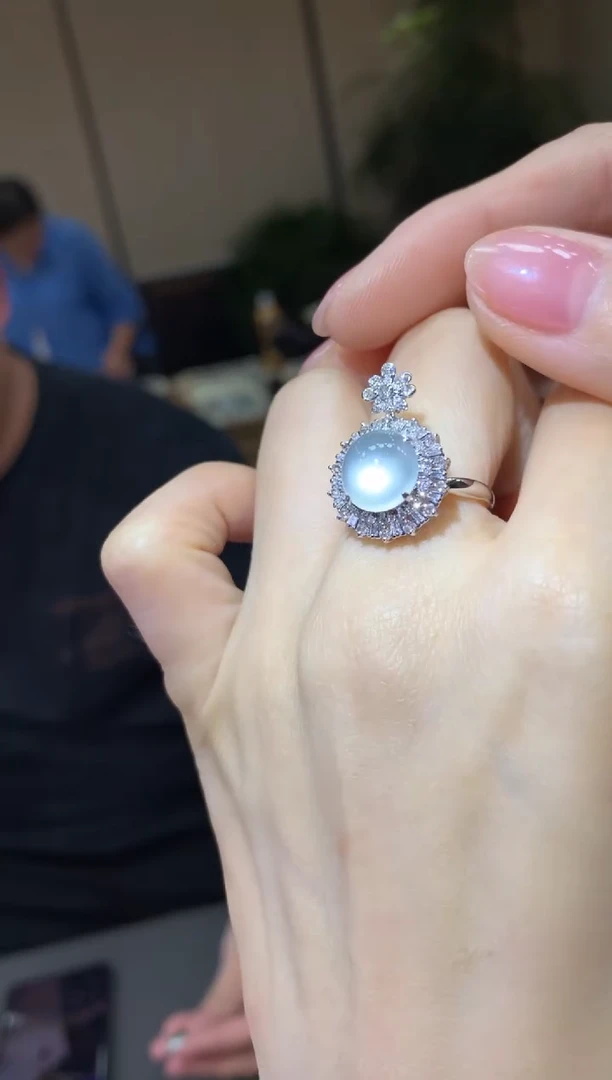 翡翠戒指18K金镶嵌|不退不换