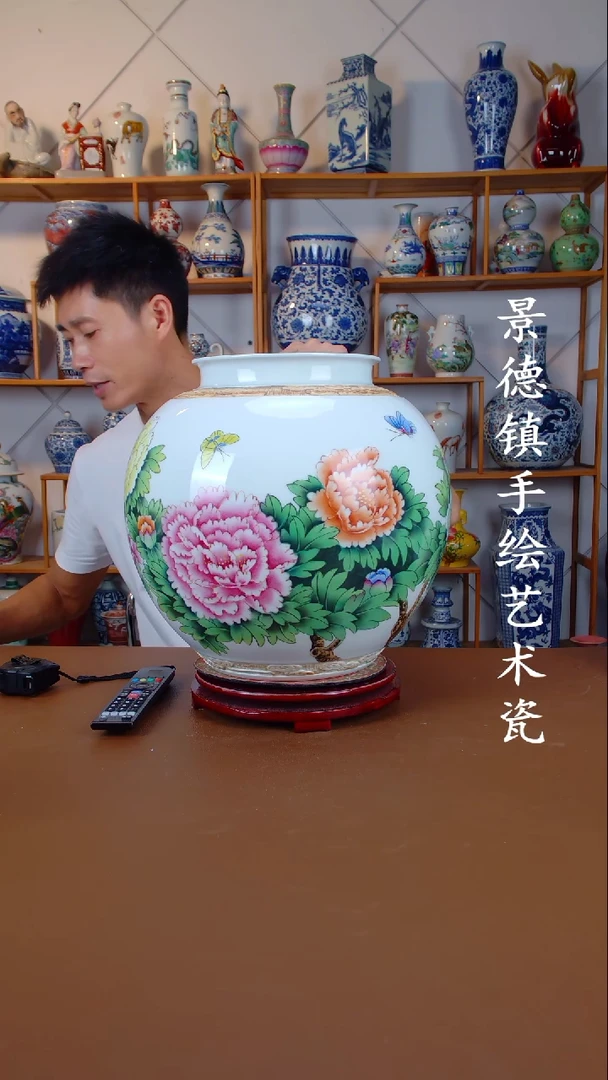 现代景德镇手工手绘陶瓷摆件64