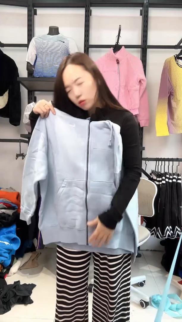 2248 编码  瑕疵直播间过款为准 尺码S