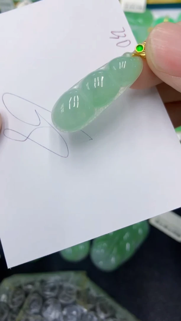 颈饰未镶嵌翡翠111111111111