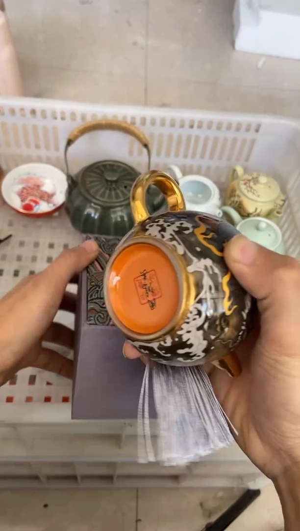 杯无运费险有瑕疵的摄影的产品有使用过的痕迹有点脏介意勿拍