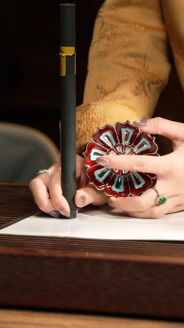 【闪购商品】G三宝香炉红色+印巷江南李主帐中