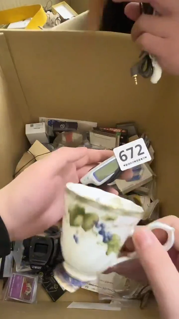 瓷片心**心672.........