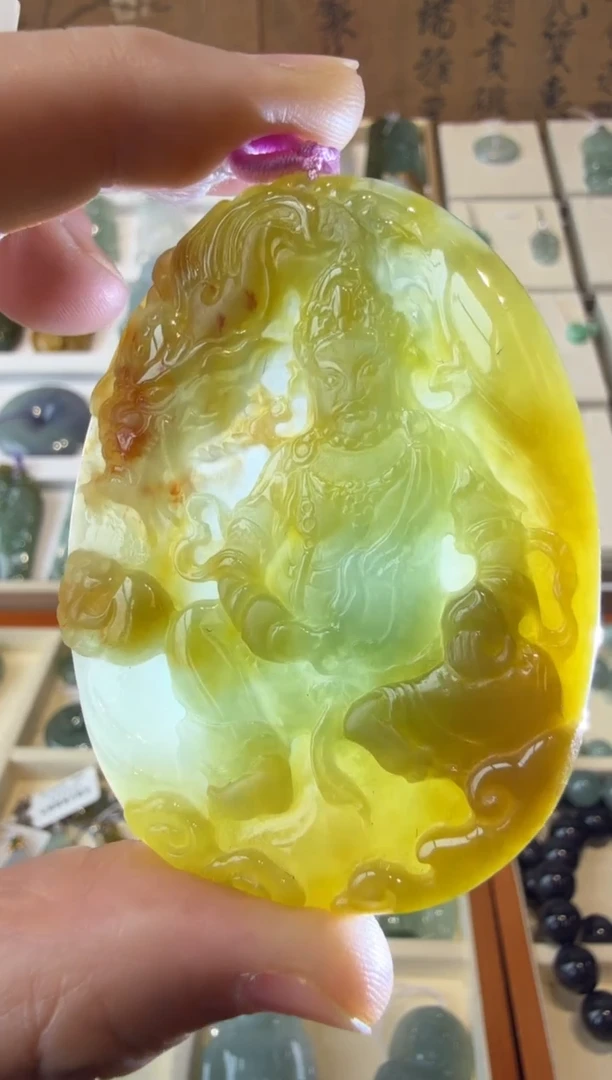 翡翠挂件未镶嵌A货翡翠多样性孤品