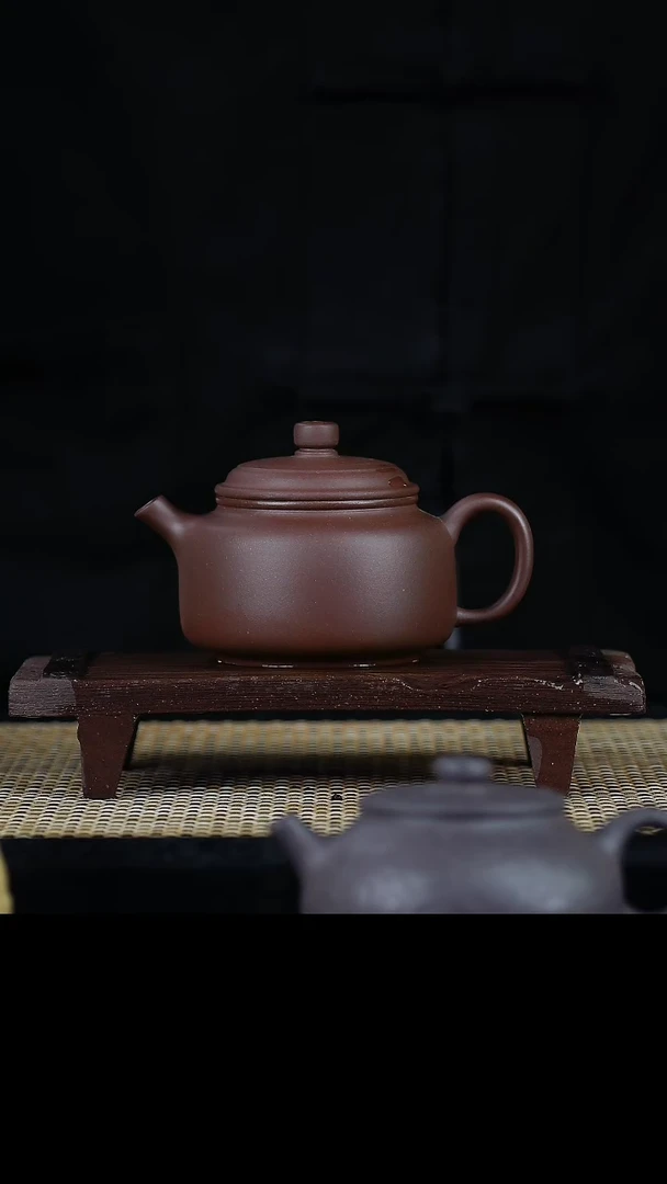 【闪购商品】手工原矿紫泥德钟 160cc