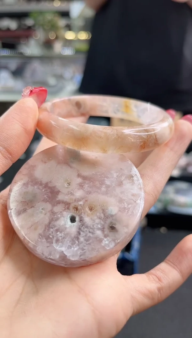 未镶嵌手镯石英质玉55圈口（不退不换）1438952