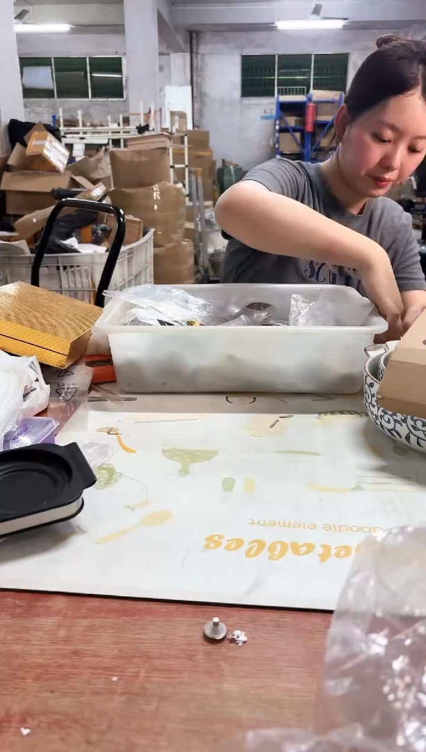 秒杀清仓微瑕产品，可能当过样品拍照