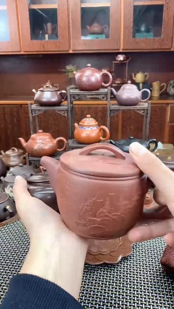 茶壶紫砂汉瓦堆绘