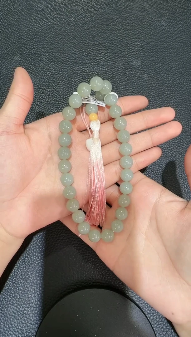 【闪购商品】和田玉手持未镶嵌且末料卡10手持