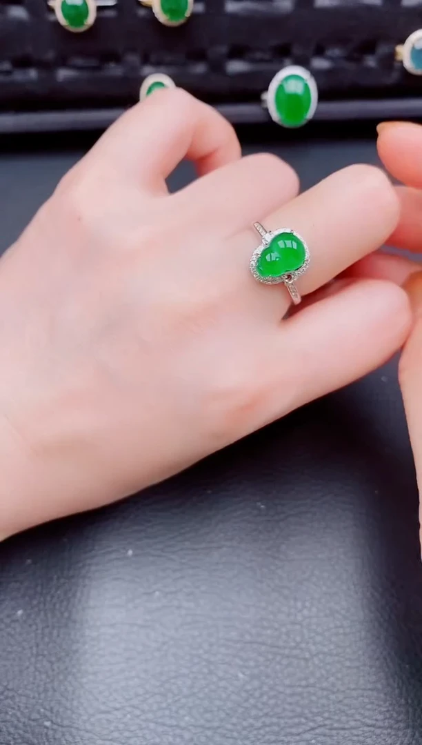 【闪购商品】翡翠戒指银S925镶嵌天然a货翡翠332