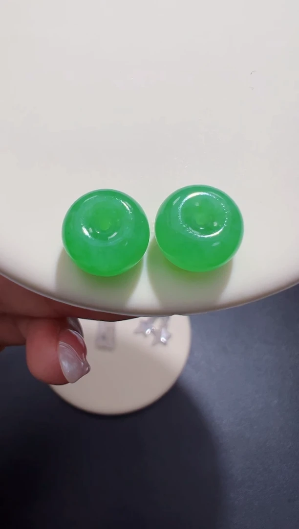 未镶嵌定制翡翠12*7.8胖扣