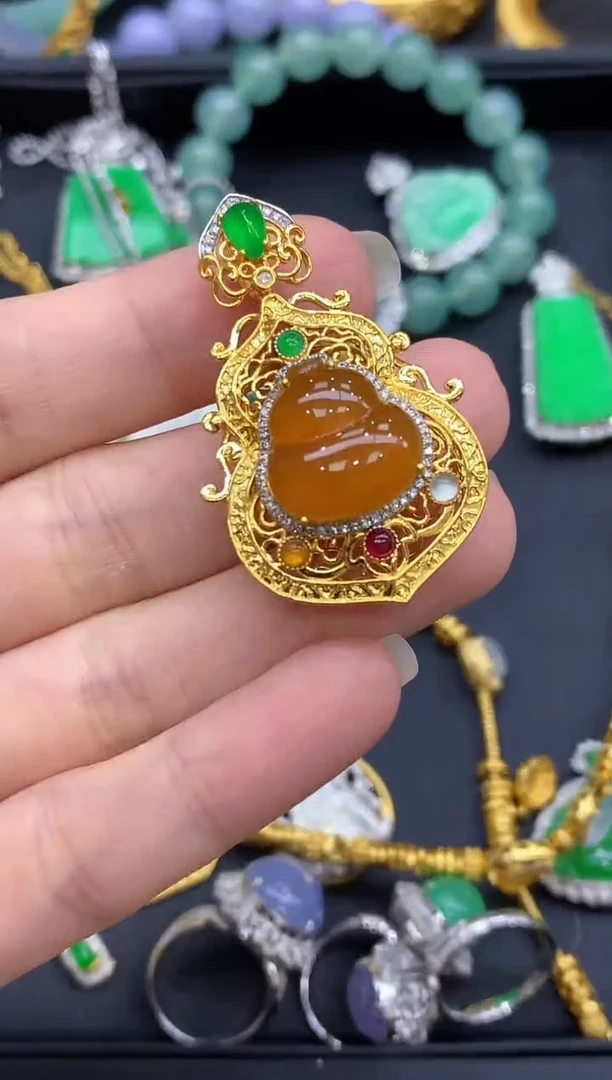 颈饰18K金镶嵌翡翠799-中国好珍宝