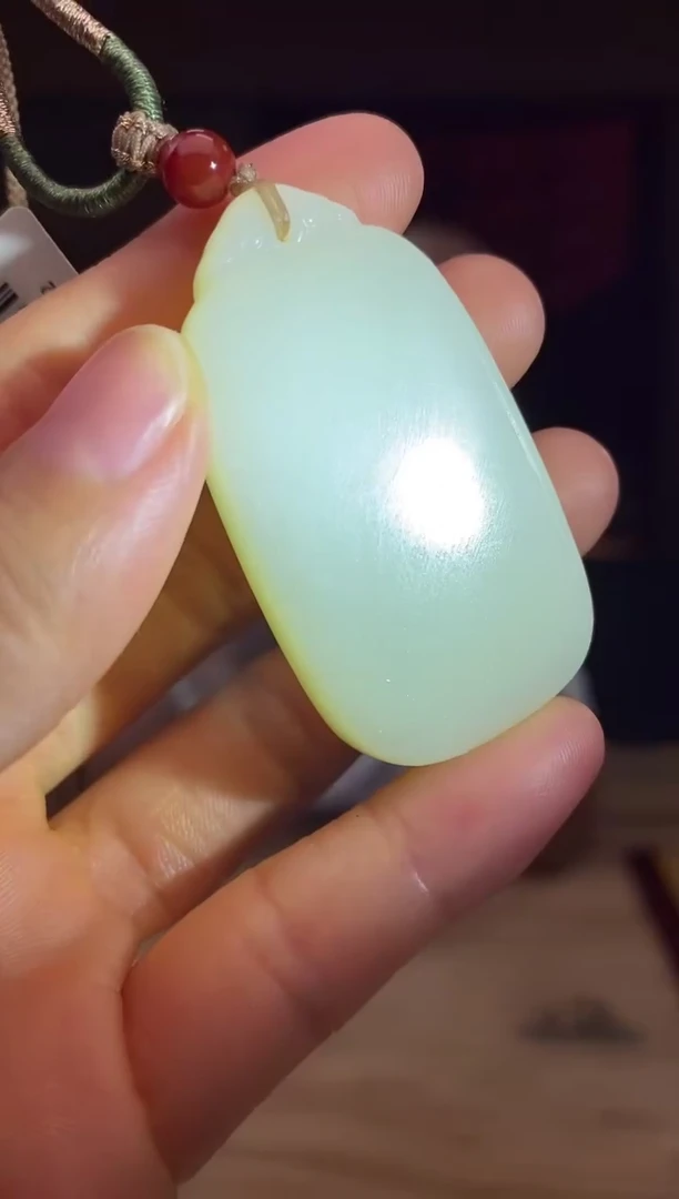 和田玉未镶嵌颈饰d051