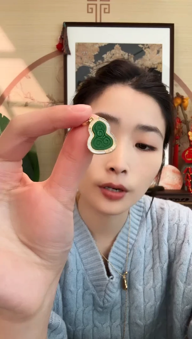 颈饰银S925镶嵌翡翠吊坠