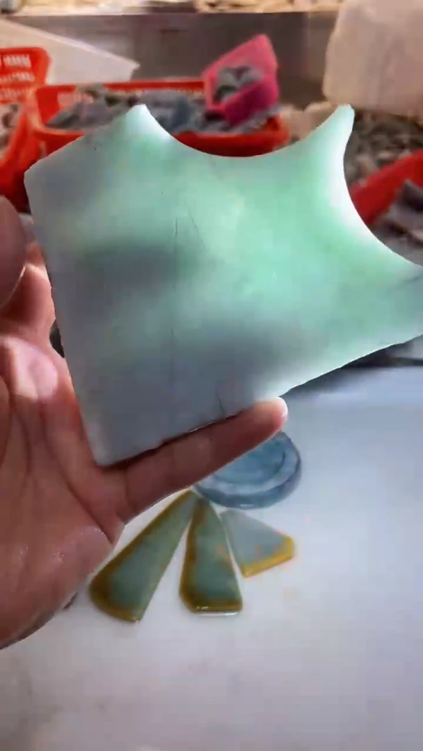 翡翠未镶嵌颈饰0朗0翡翠珠宝 370