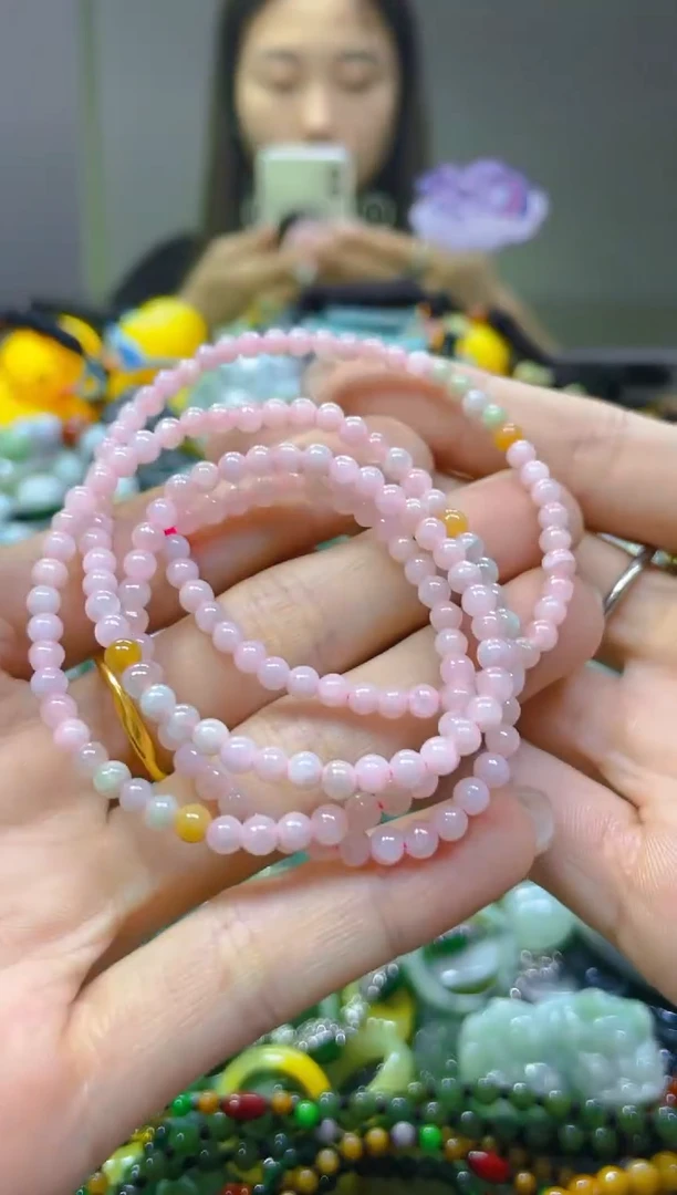 翡翠未镶嵌颈饰4MM/Z/翡翠A货，一件需也是批发价