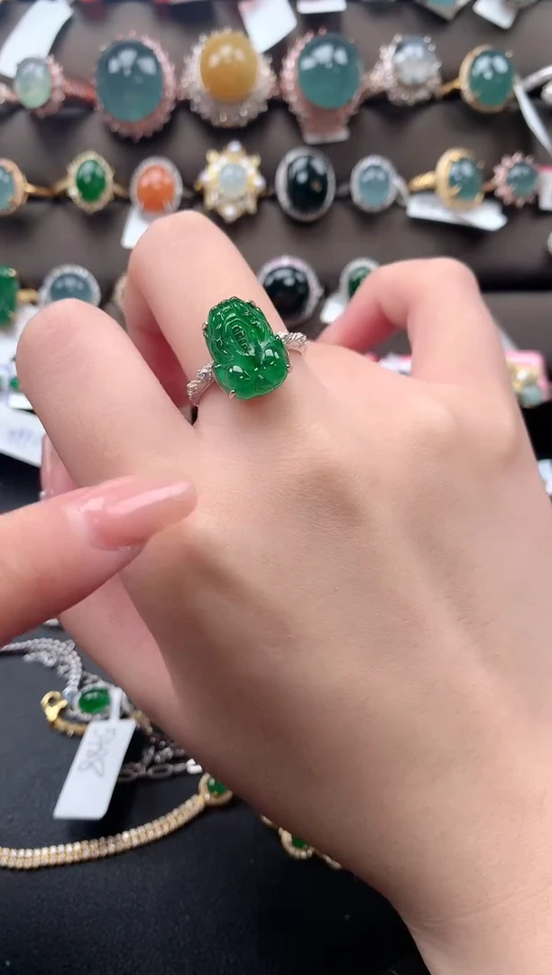 【闪购商品】翡翠戒指银S925镶嵌512141