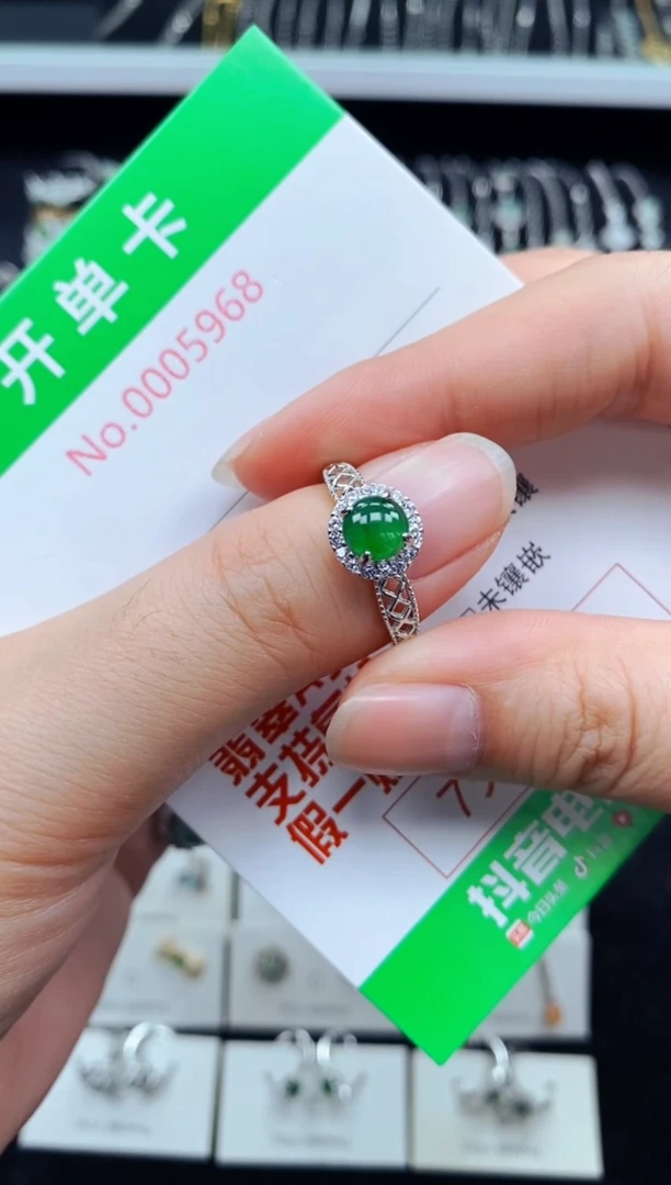 翡翠戒指银S925镶嵌5968