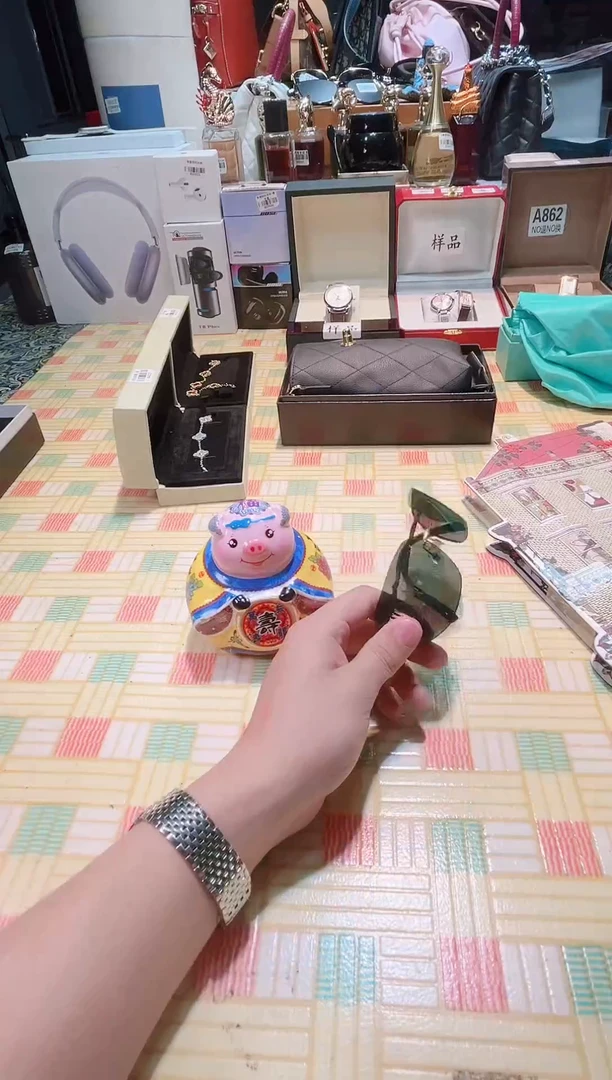 瓷片瓷器 库房到期 全部地板价@@1