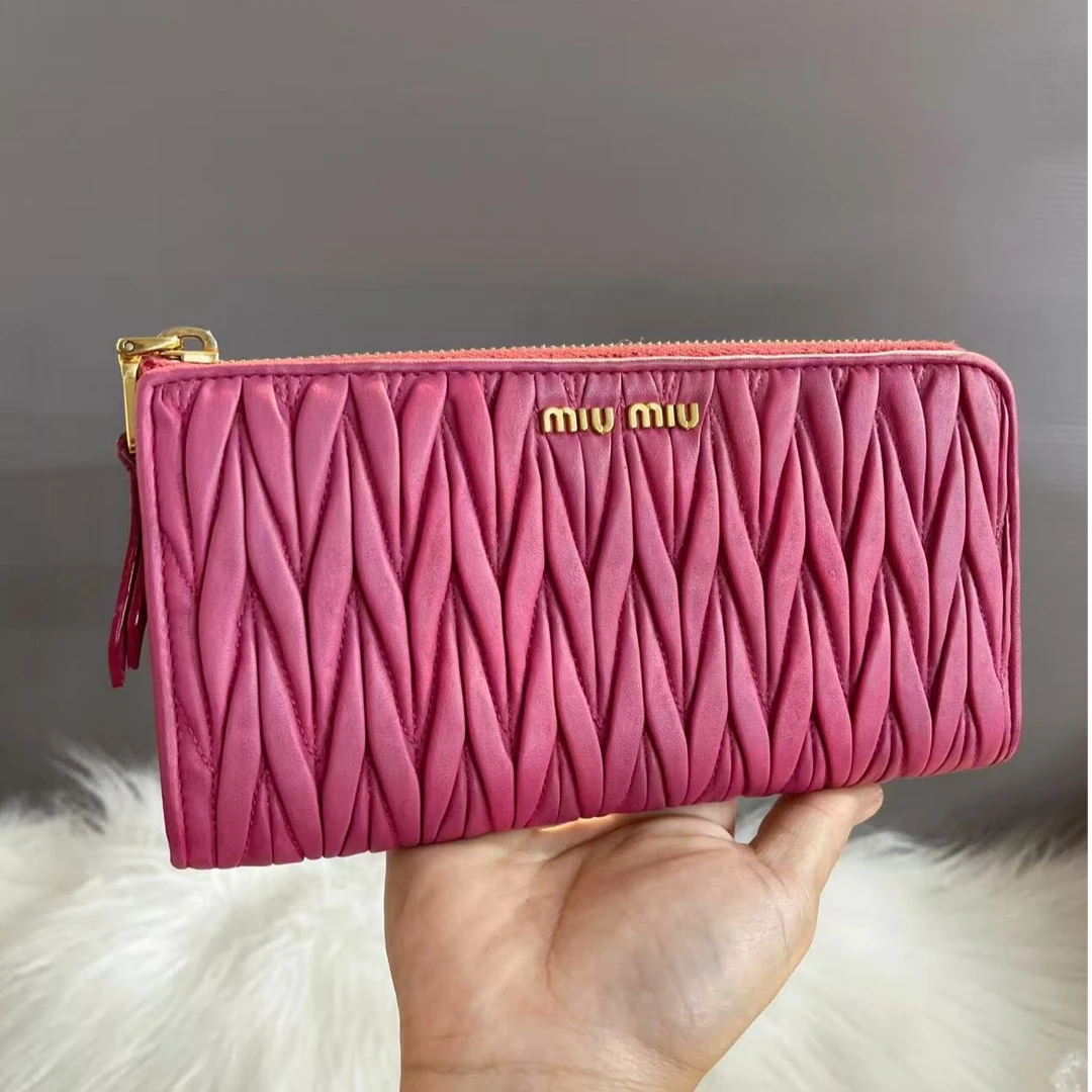 95新 MIU MIU/缪缪 【诗诗】拉链钱包长款褶皱款/BGB200590018