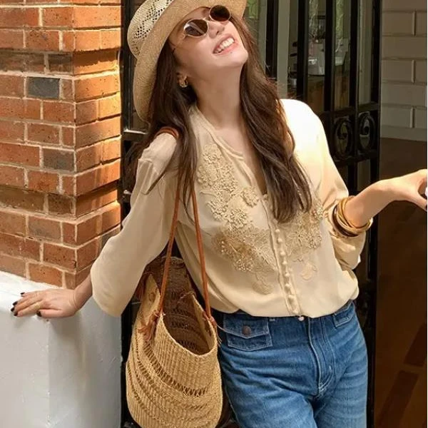 【Alone Savor】小圆领微透灯笼袖雪纺衫Z232